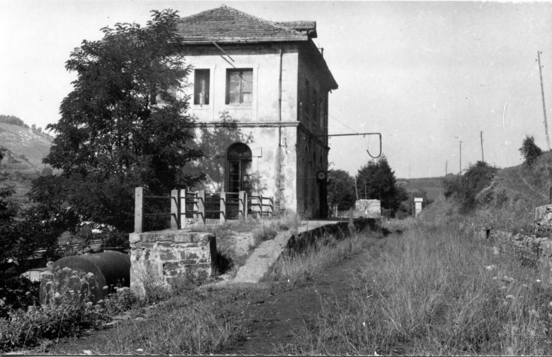 Lateral estación de Andoain.
